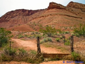 From the trailhead the Toe Trail is used to access the Gunsight route.