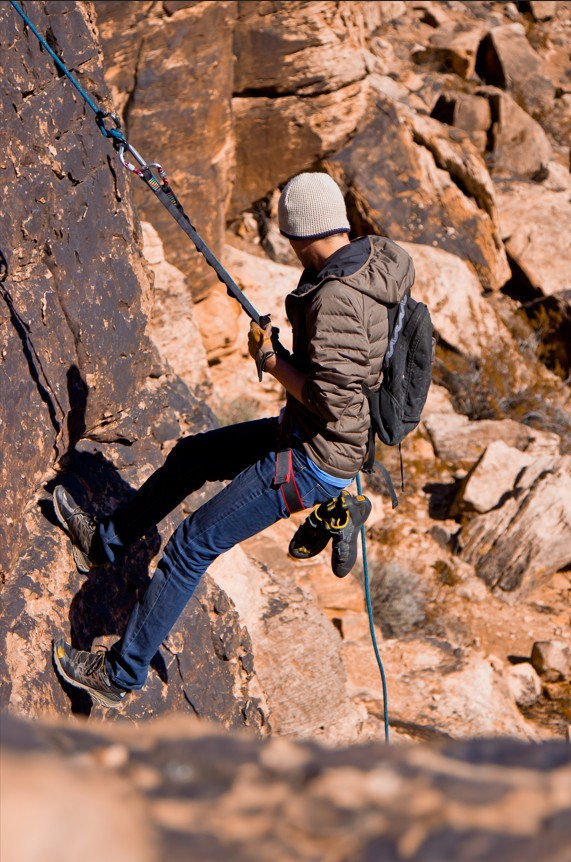 Rock climbing man at Green Valley